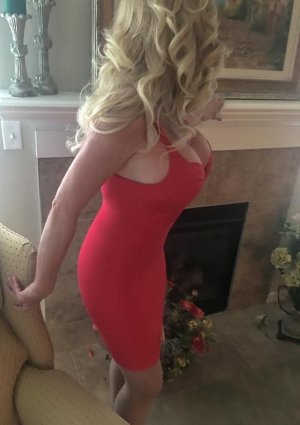 Anne-léa tantra massage in Metairie